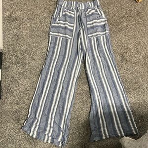 Billabong women’s medium lounge pants